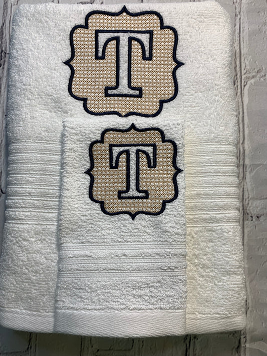 Monogram towel set